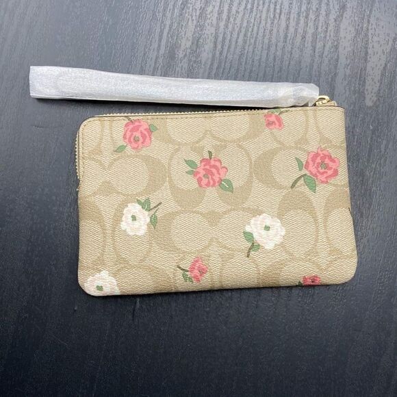 Corner Zip Wristlet In Signature Canvas With Floral Print Wallet Bag Purse